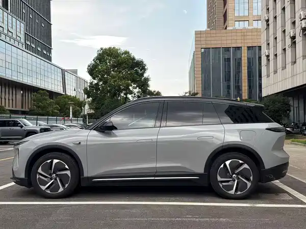 NIO ES6 2024