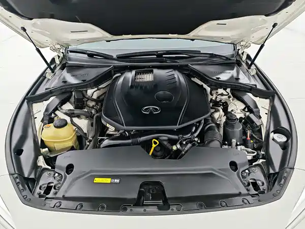Infiniti Q50L 2018