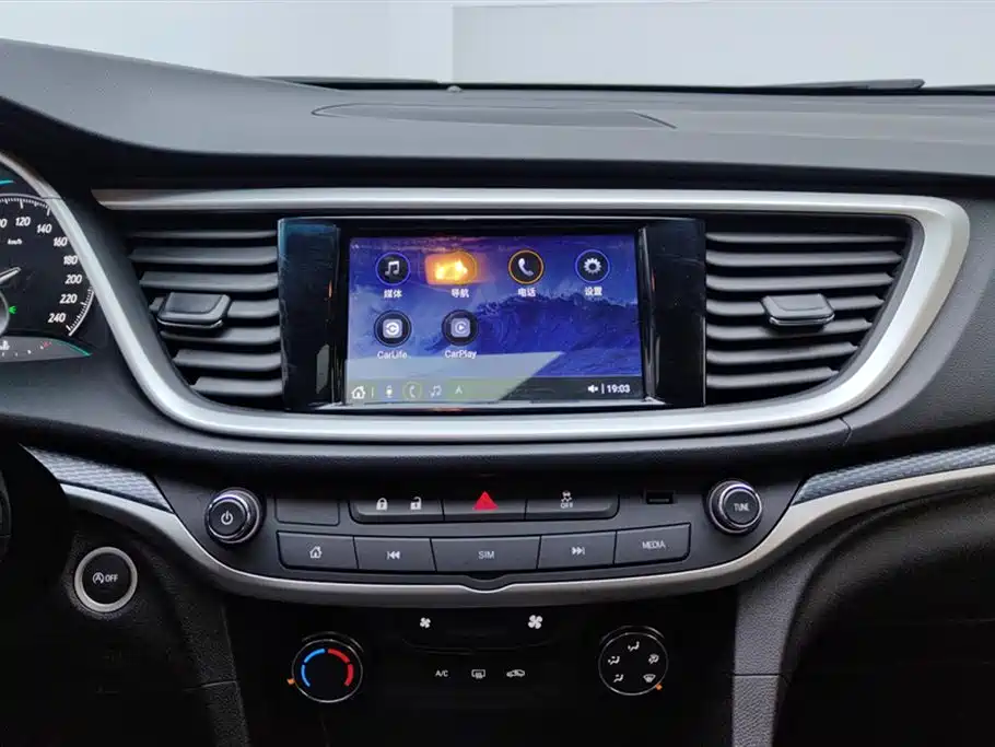 Buick Excelle 2022 — фото 13