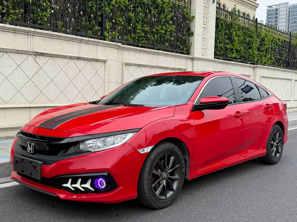 Honda Civic 2020 — фото 1