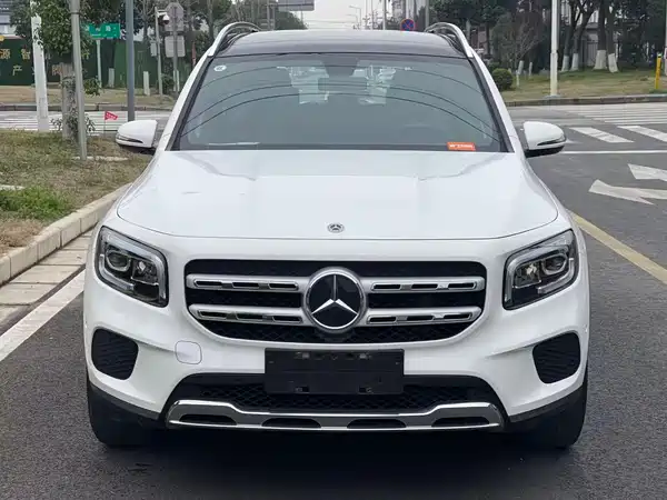 Mercedes-Benz GLB 2021