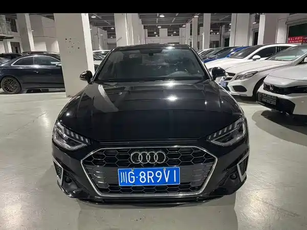 Audi A4L 2019