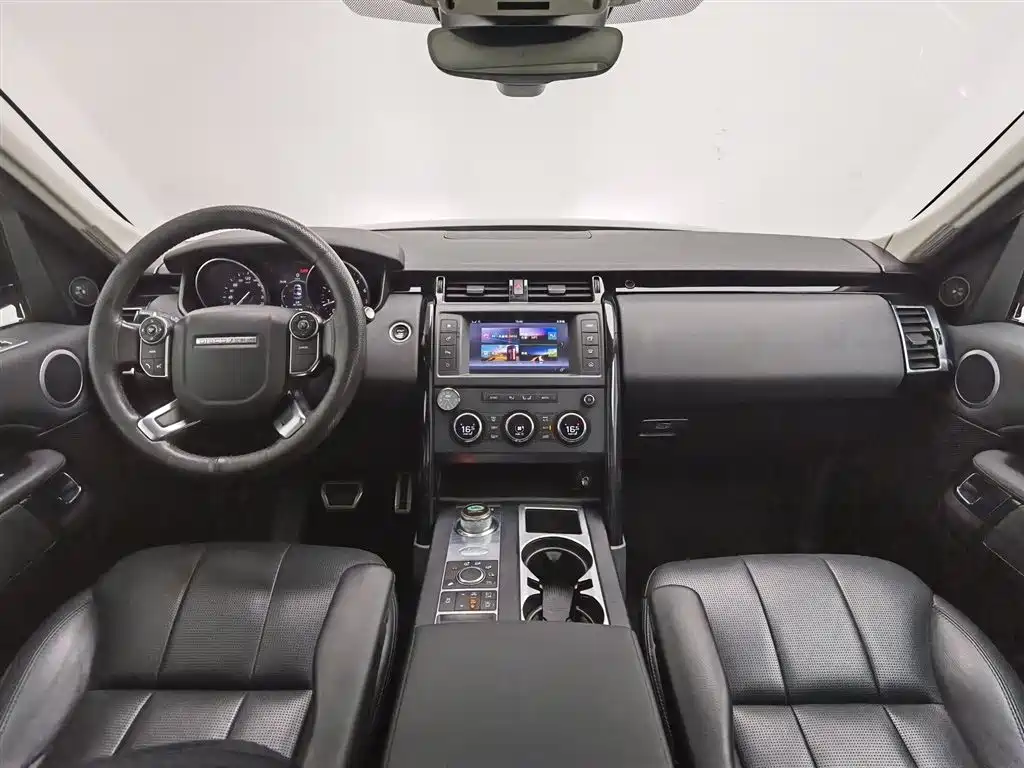 Land Rover Discovery 2018 — фото 5