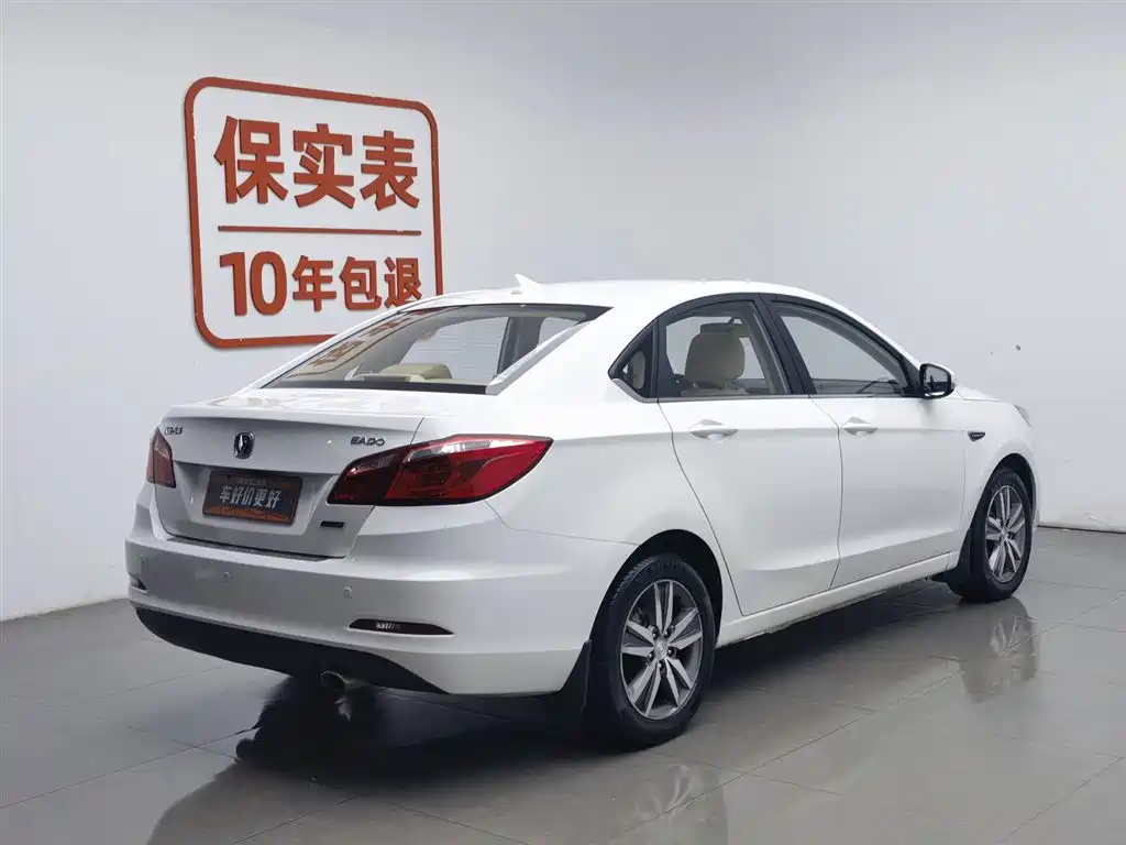 Changan Eado 2017 — фото 2