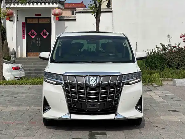Toyota Alphard 2021