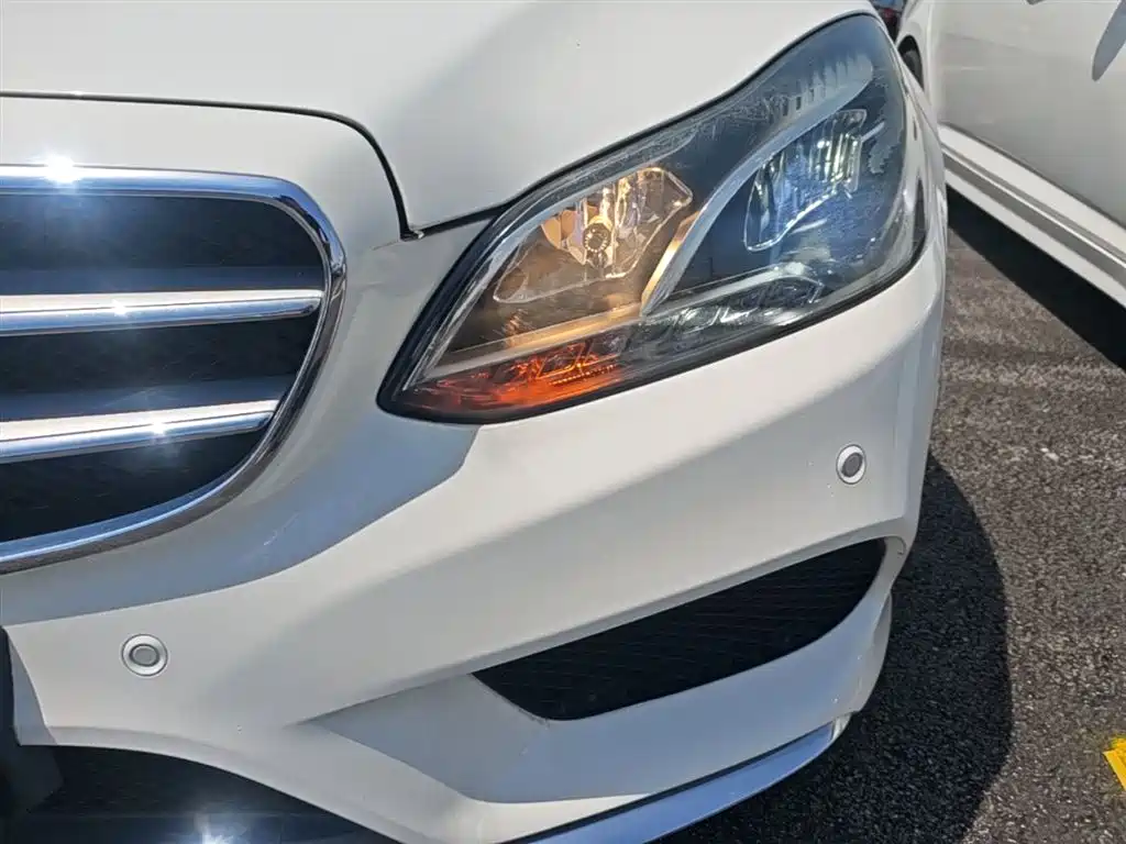 Mercedes-Benz E-Class 2015 — фото 24