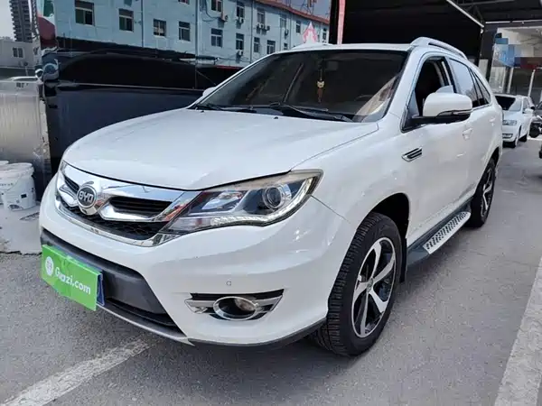 BYD S7 2016