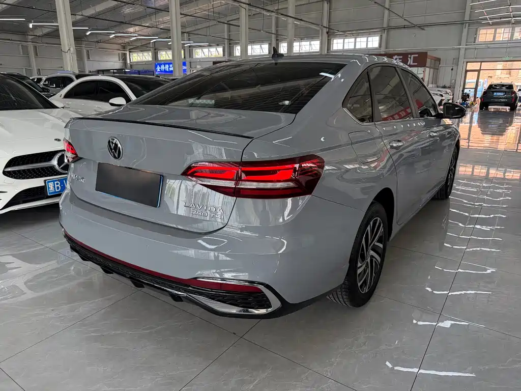 Volkswagen Lavida 2023