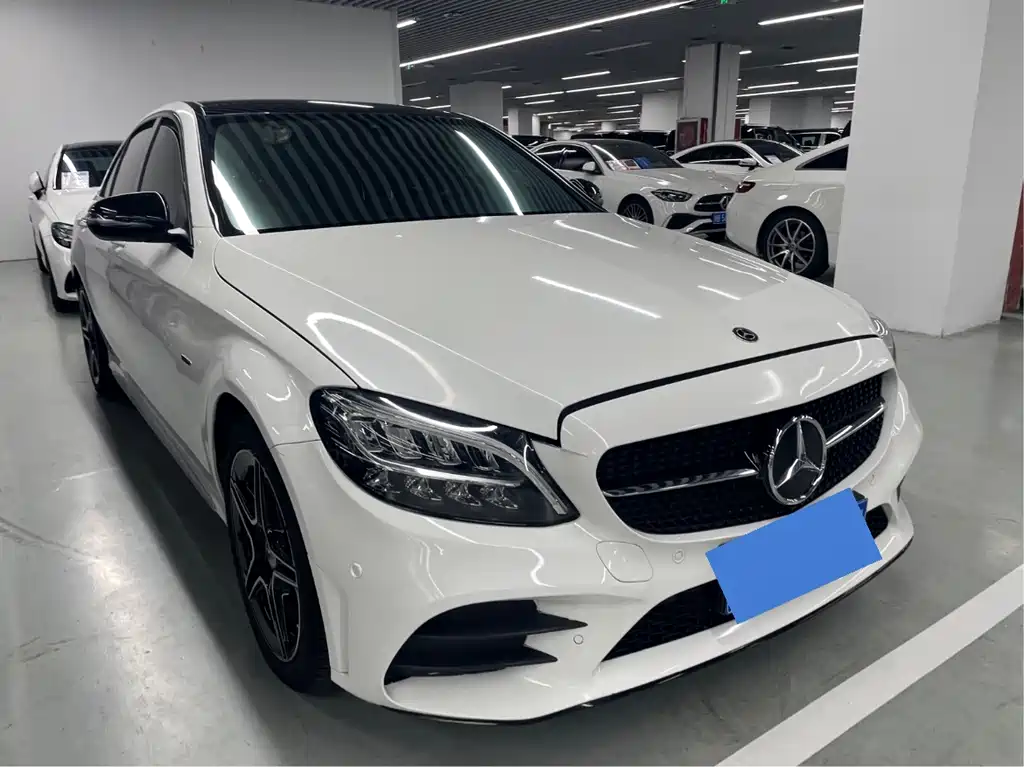 Mercedes-Benz C-Class 2021