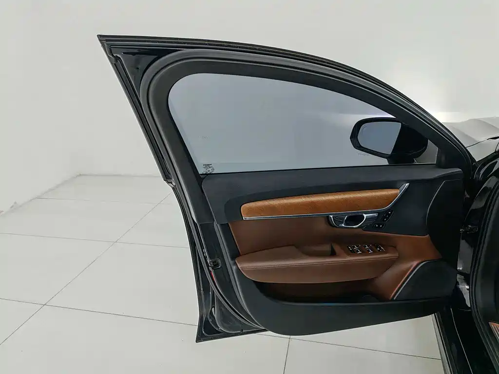 Volvo S90 2021 — фото 20