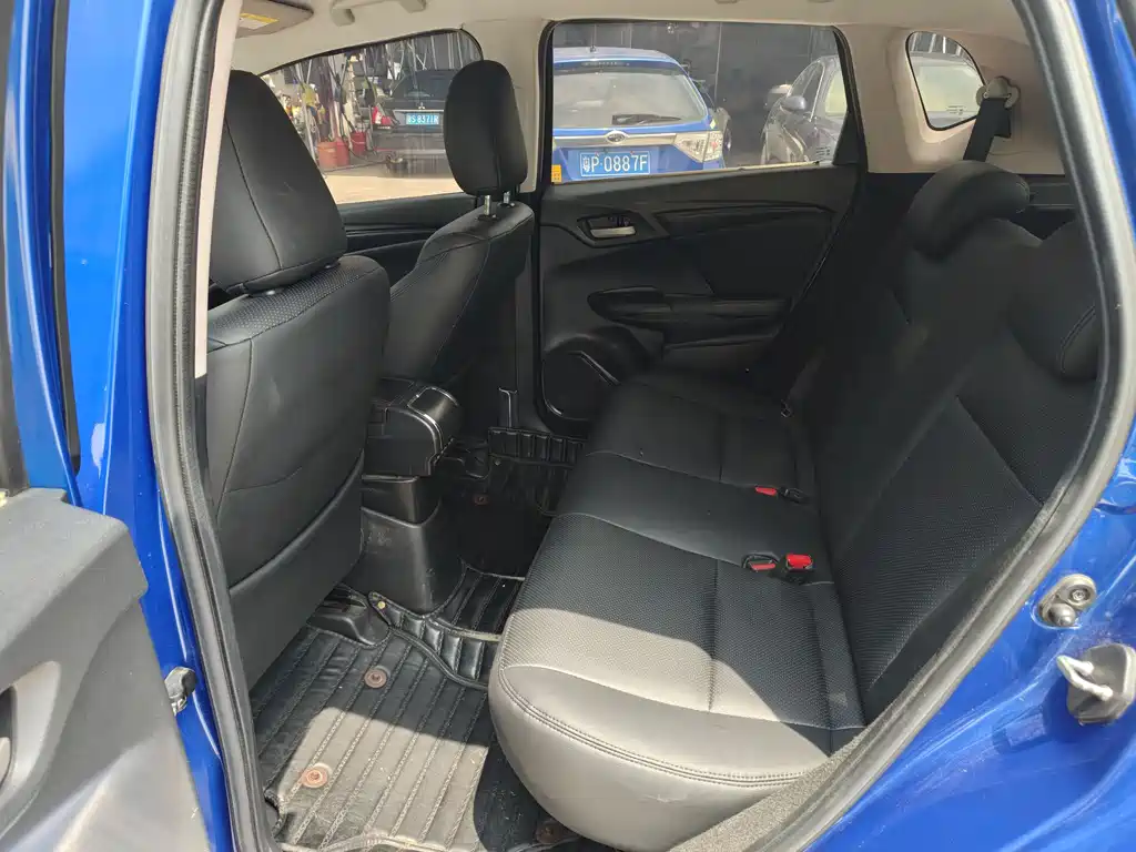 Honda Fit 2018 — фото 15
