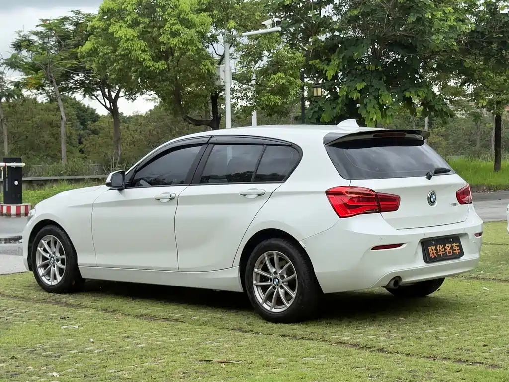 BMW 1 Series 2015 — фото 8