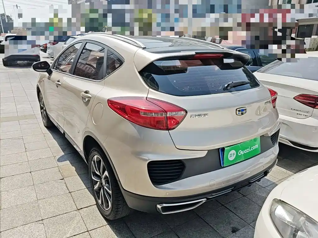 Geely Emgrand GS 2018 — фото 5