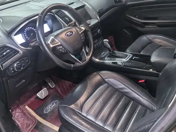 Ford Edge 2018