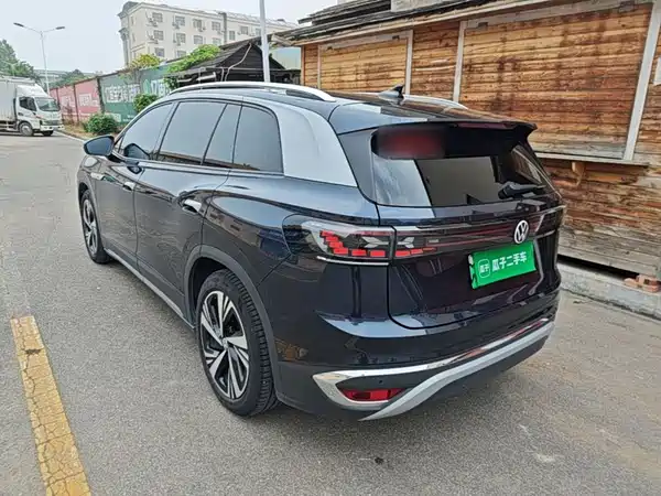 Volkswagen ID 6 CROZZ 2022