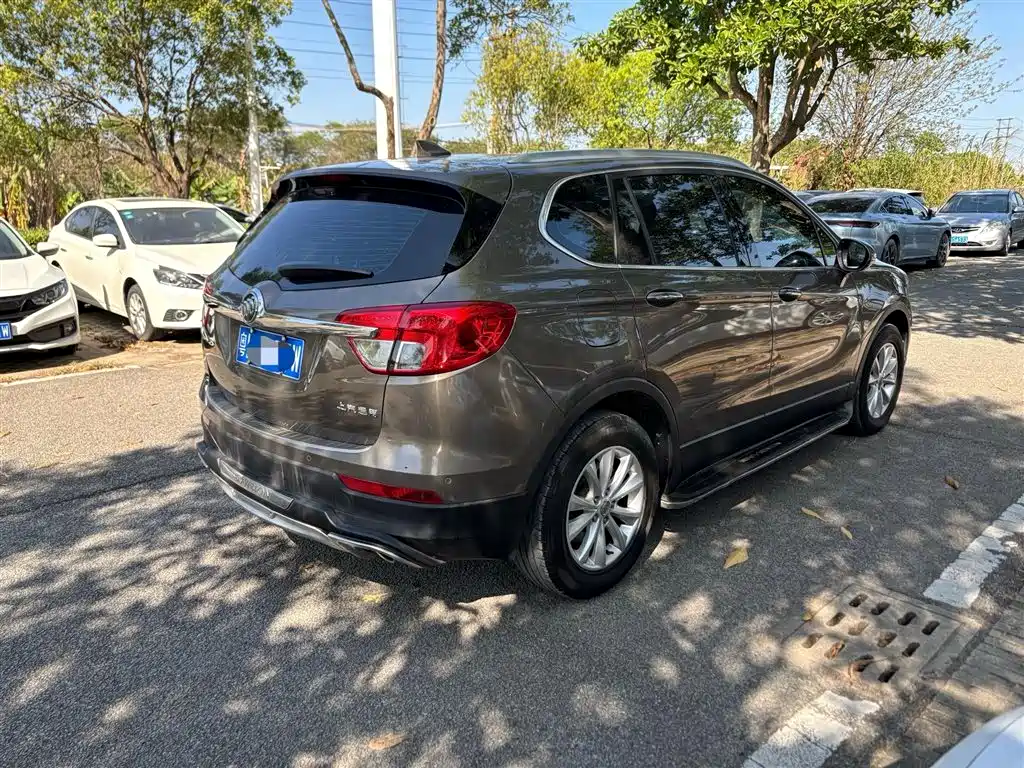 Buick Envision Plus 2017 — фото 9