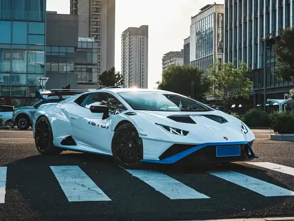 Lamborghini Huracan 2023