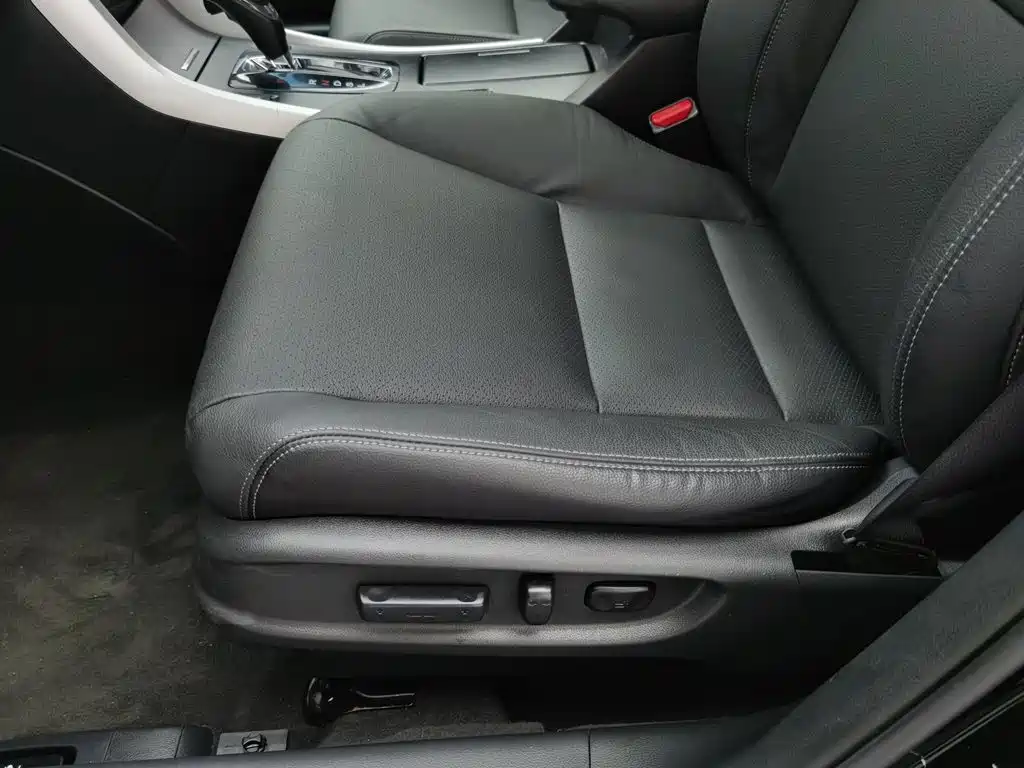Honda Accord 2016 — фото 20