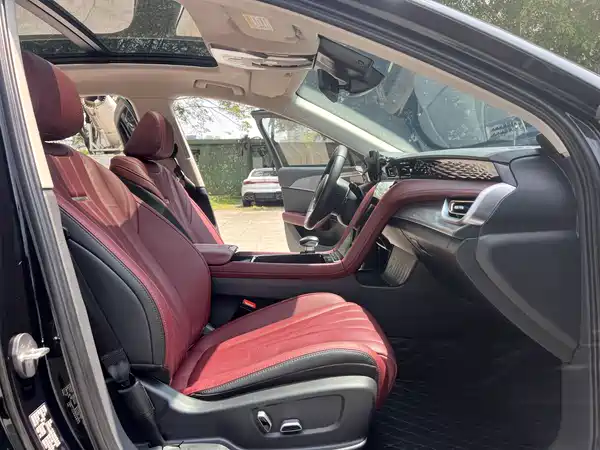 Hongqi H5 2024