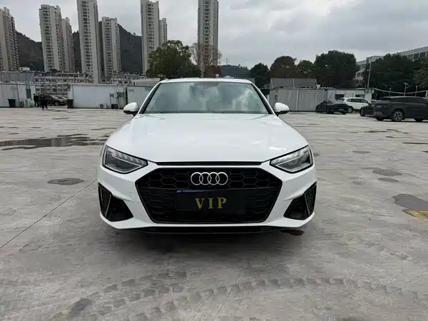 Audi A4L 2022