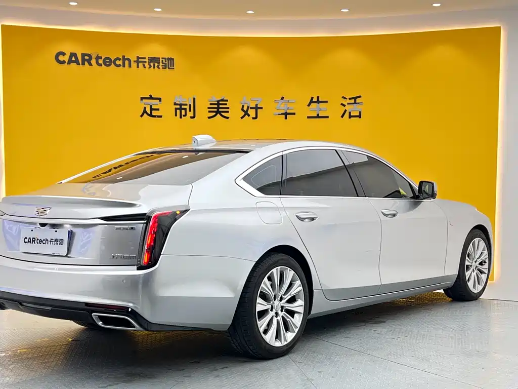 Cadillac CT6 2025 — фото 35