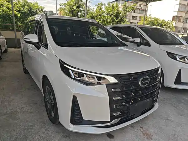 GAC Trumpchi M6 2023