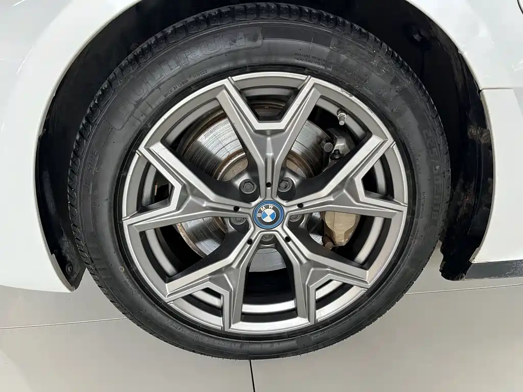 BMW i3 2023 — фото 13