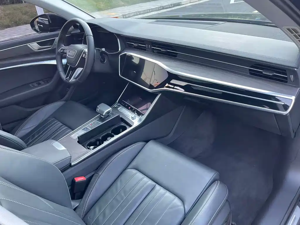Audi A6L 2023 — фото 15
