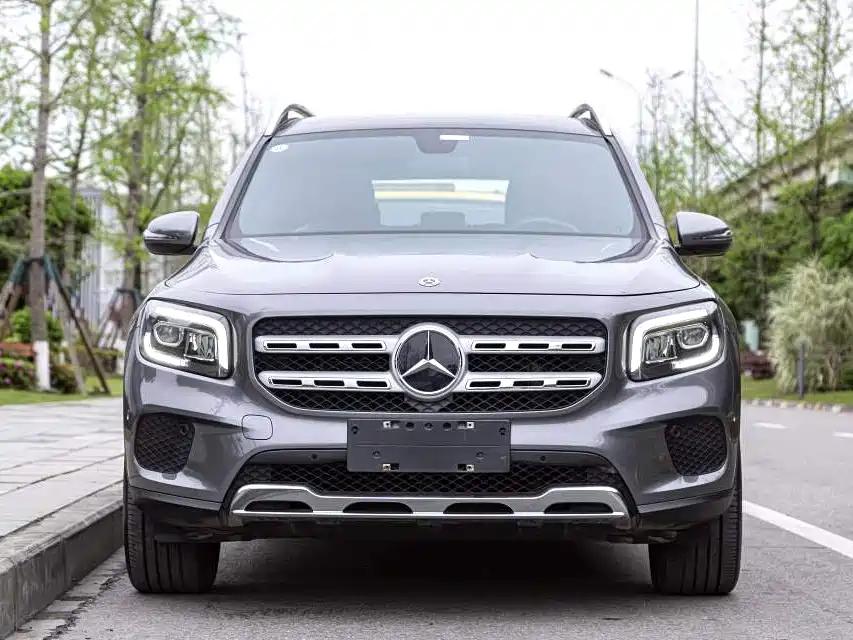 Mercedes-Benz GLB 2023