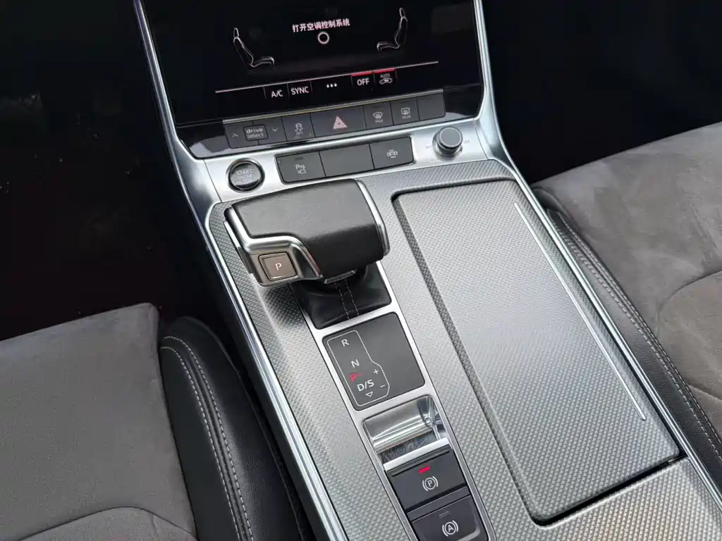 Audi A6L 2022 — фото 12