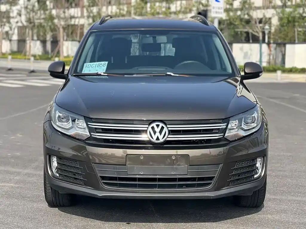 Volkswagen Tiguan 2014 — фото 2