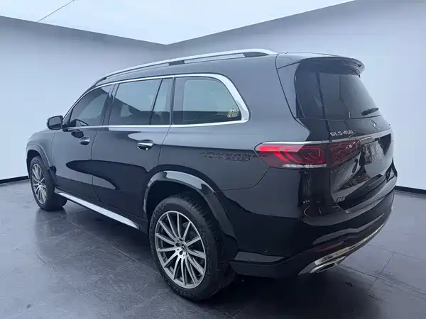 Mercedes-Benz GLS 2022