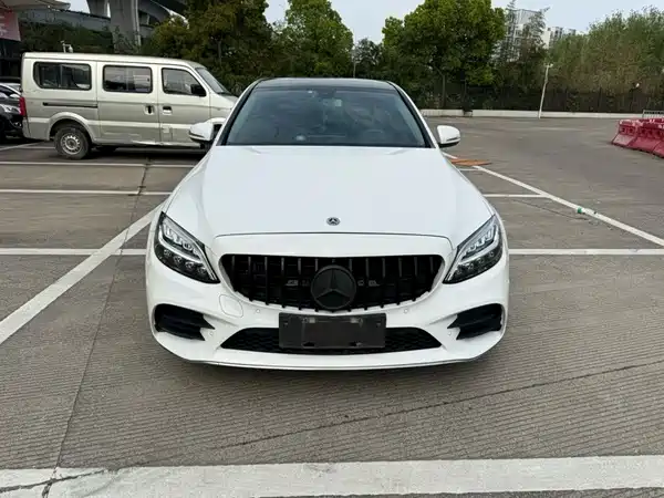 Mercedes-Benz C-Class 2020