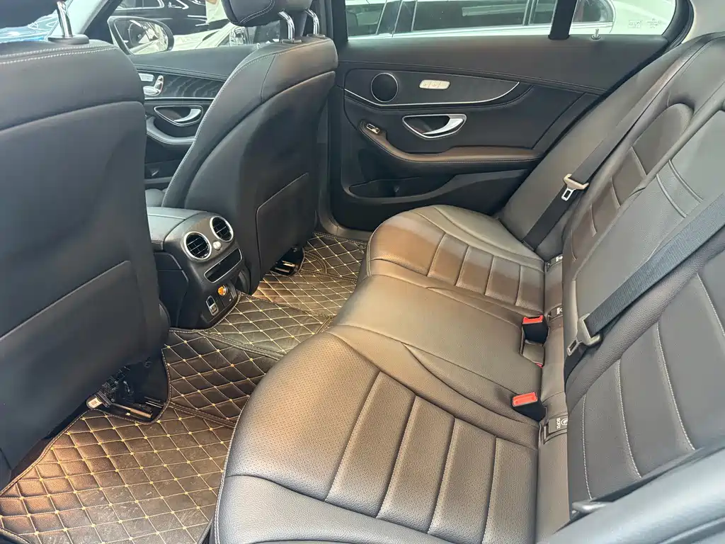 Mercedes-Benz C-Class 2020 — фото 9