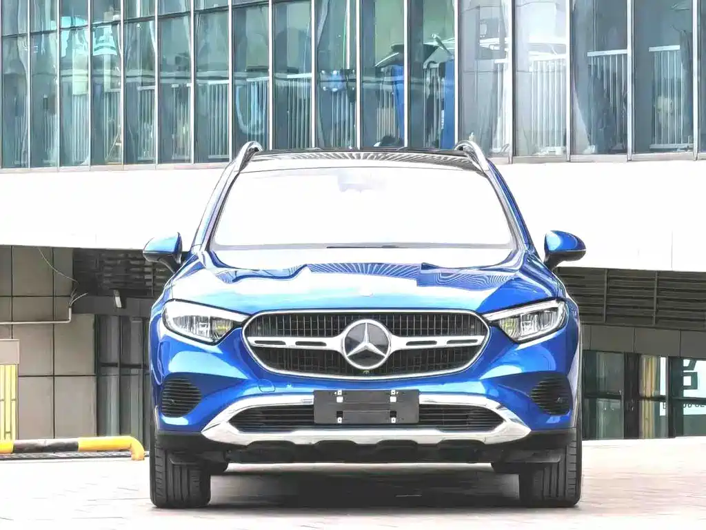 Mercedes-Benz GLC 2025