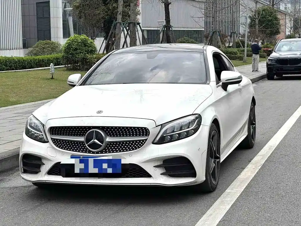 Mercedes-Benz C-Class 2019 — фото 1