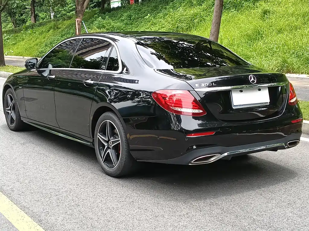 Mercedes-Benz E-Class 2020