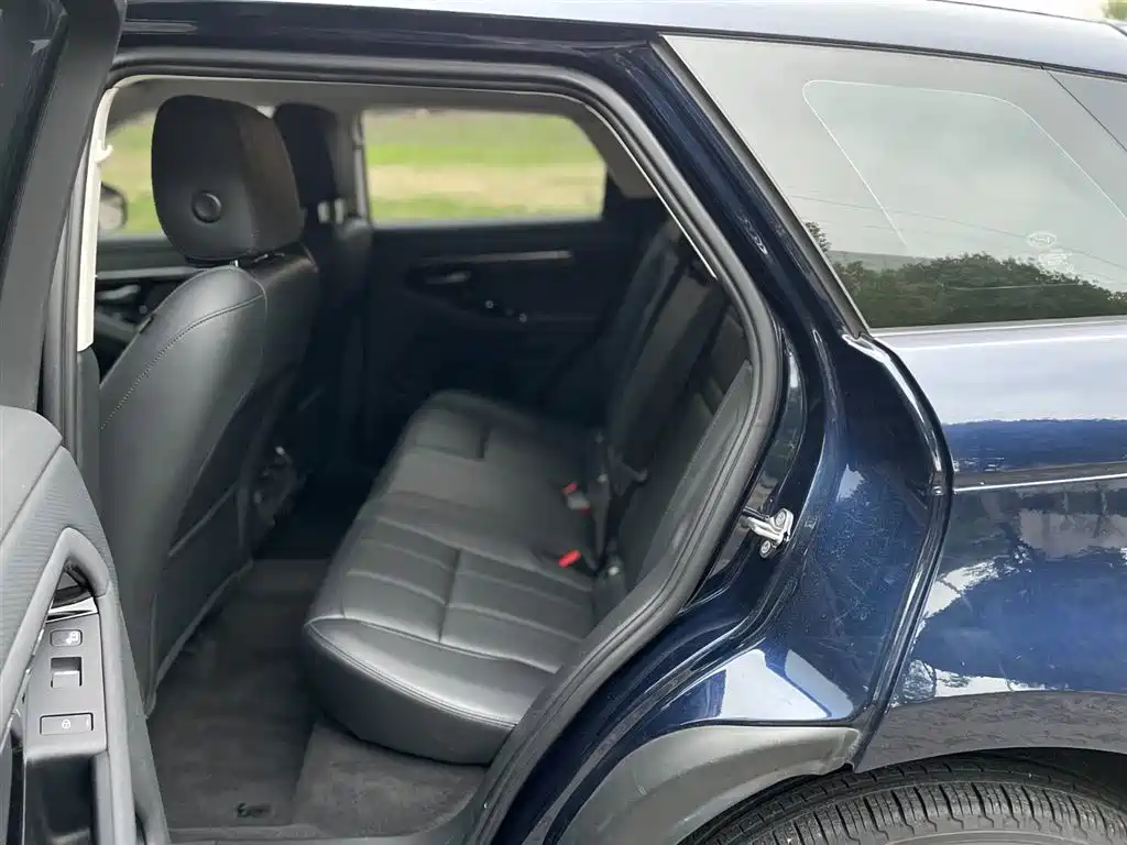 Land Rover Evoque 2020 — фото 15