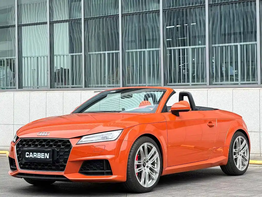 Audi TT 2022 — фото 1
