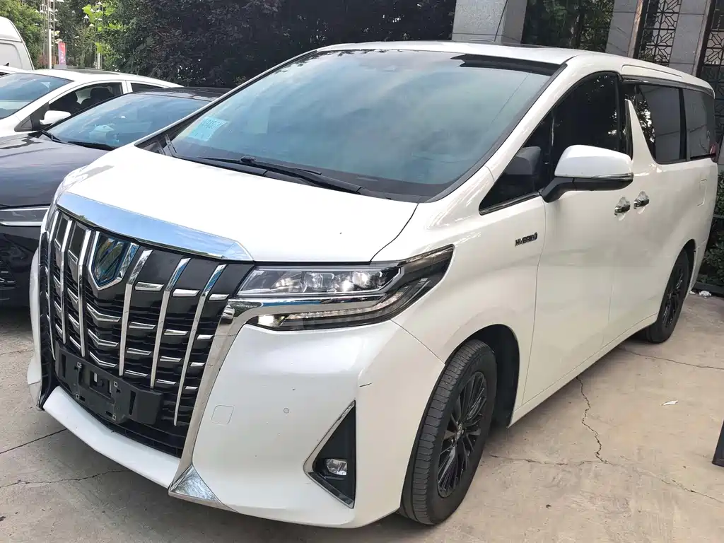 Toyota Alphard 2020 — фото 1