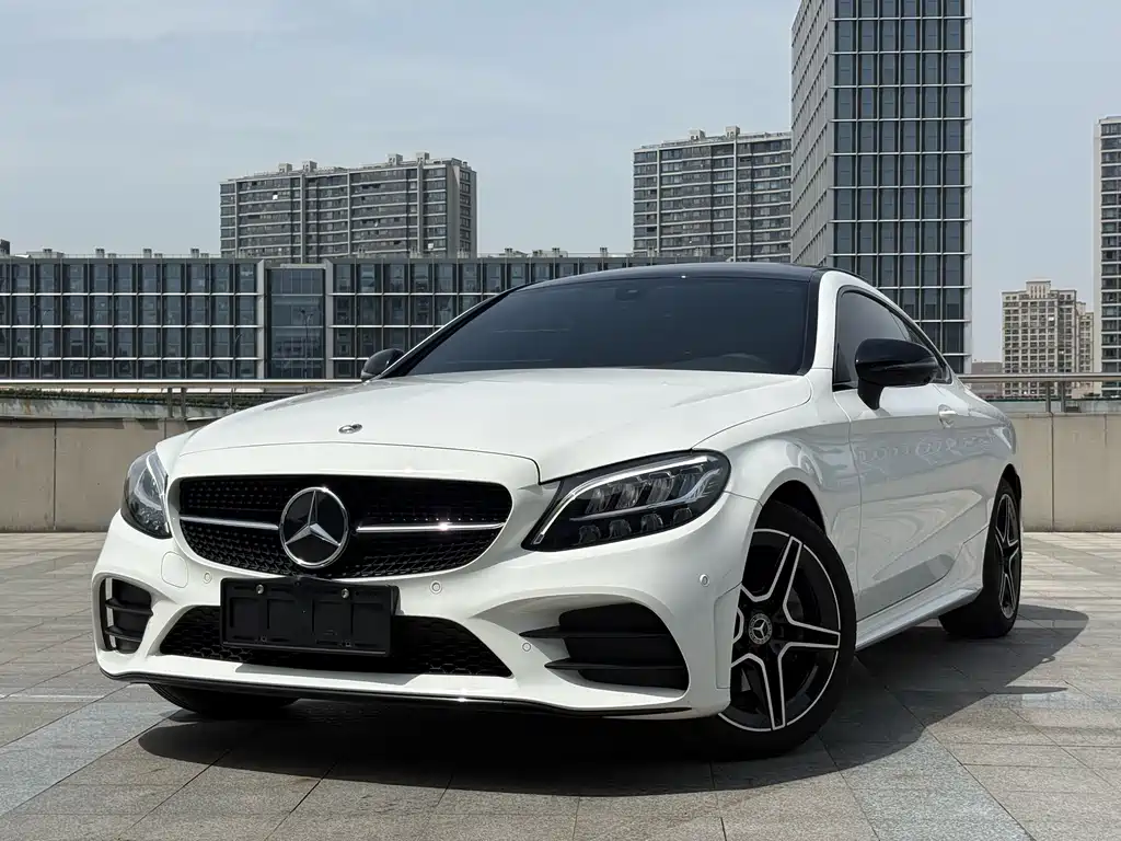 Mercedes-Benz C-Class 2023 — фото 2