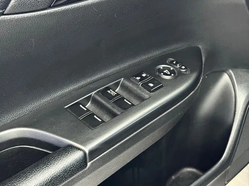 Honda Accord 2018 — фото 11