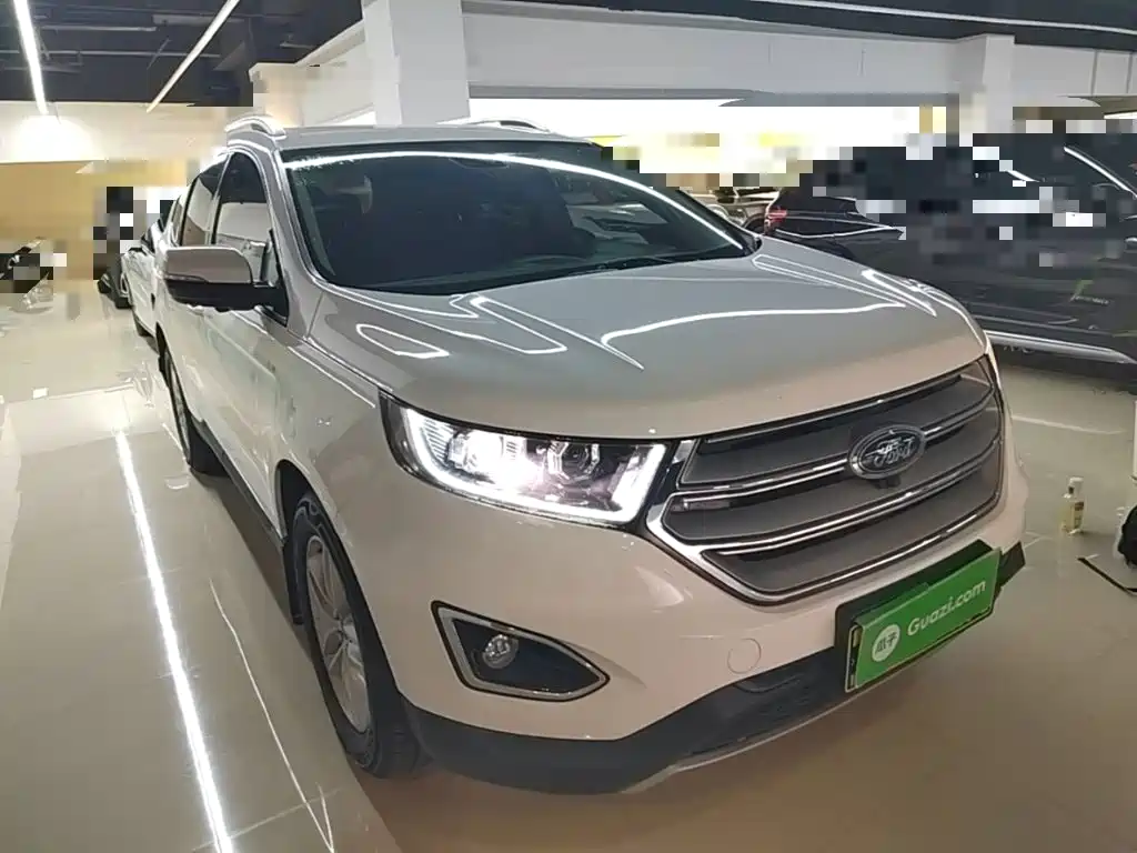 Ford Edge 2017 — фото 4
