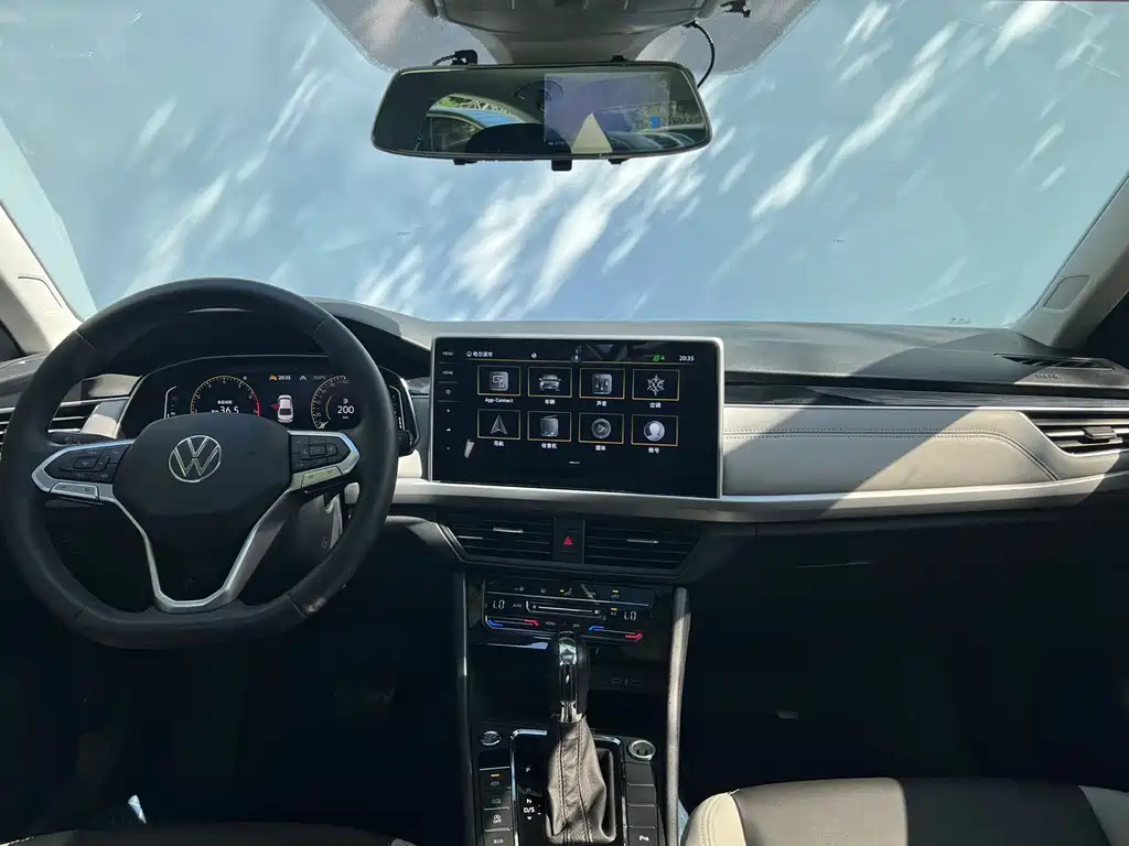 Volkswagen Bora 2022