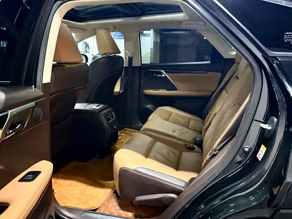 Lexus RX 2019