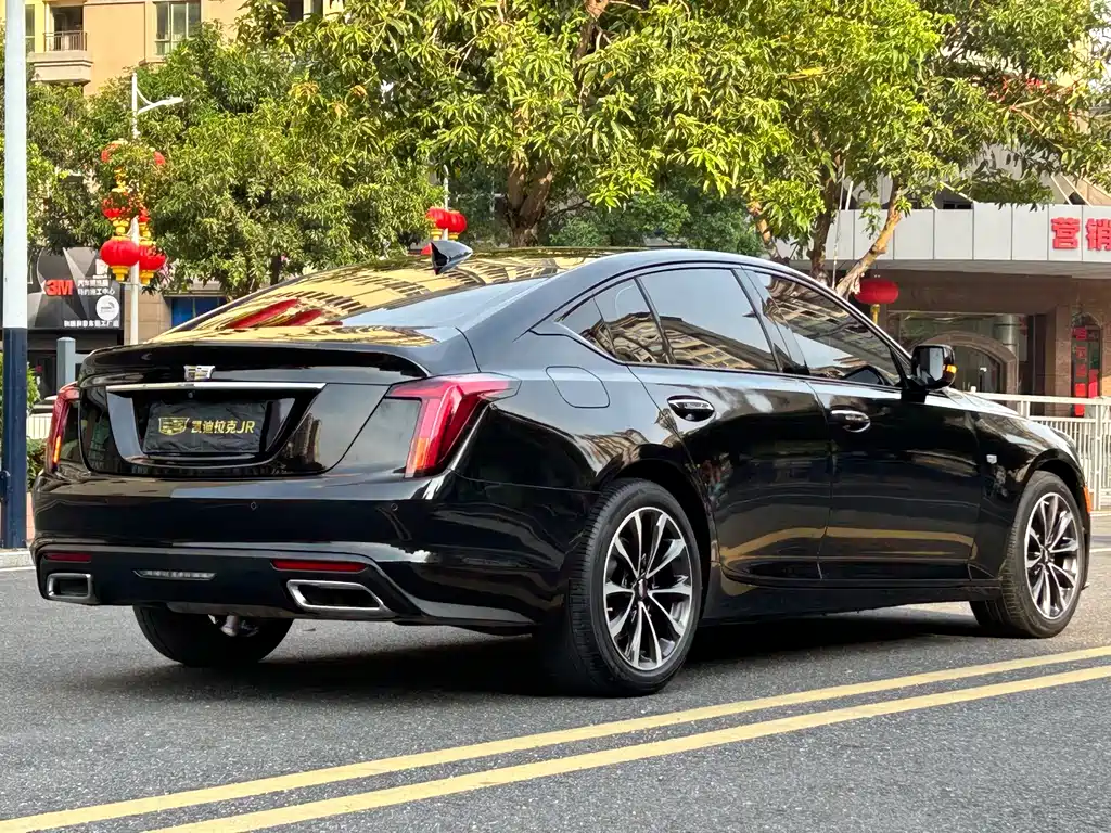 Cadillac CT5 2022 — фото 5