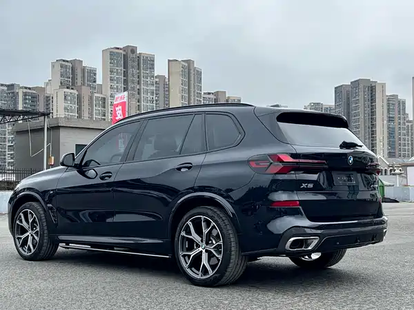 BMW X5 2024