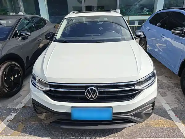 Volkswagen Tiguan L 2024