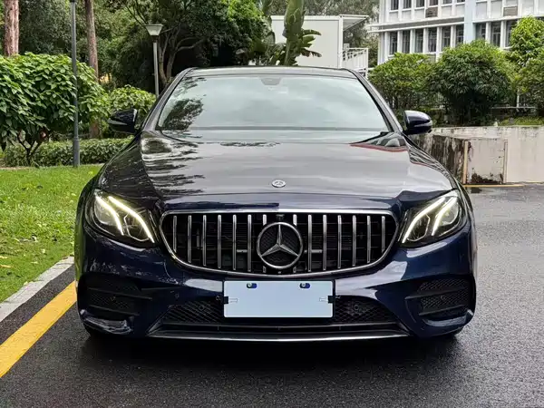 Mercedes-Benz E-Class 2018