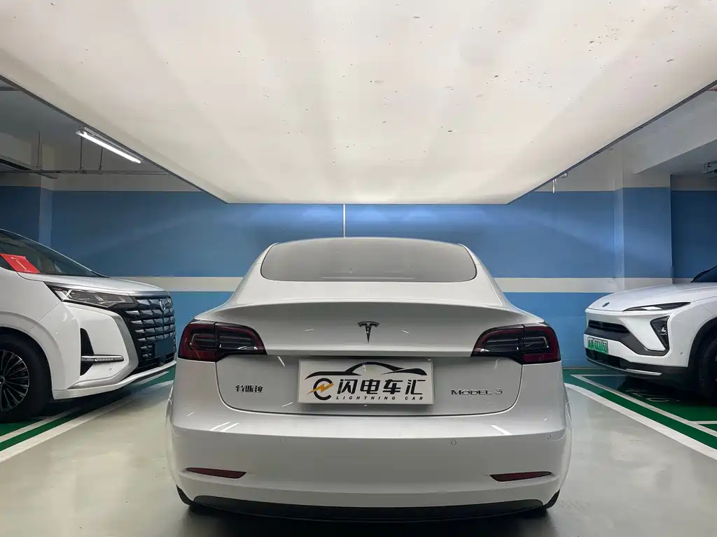 Tesla Model 3 2021 — фото 7